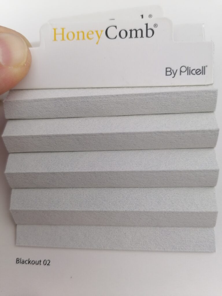 Ekru Honeycomb (Blackout) Plicell Cam Balkon Perdesi